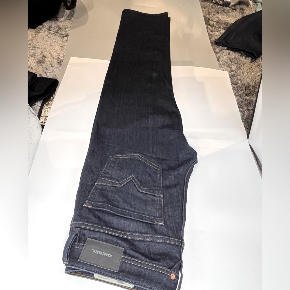 Brand New Diesel Larkee Jeans. Real Italian. Made in Italy
